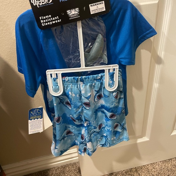 Boys PJs Set - Picture 3 of 4